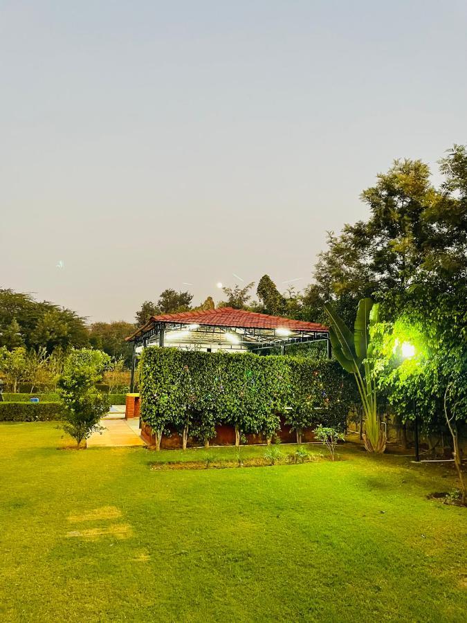 Anantam Aravali Villa Гургаон Екстериор снимка